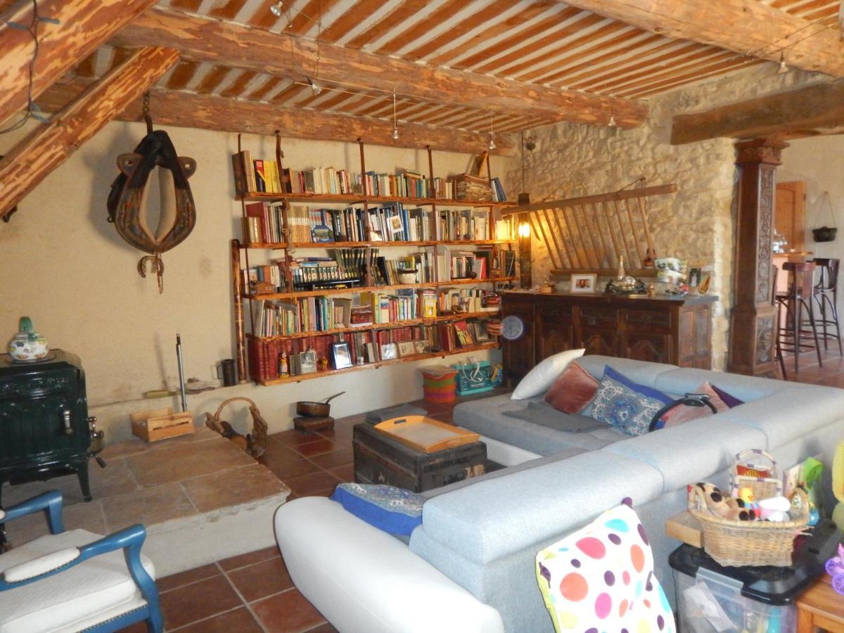 Saint-Michel-lʼObservatoire Chambres D'Hotes Pacaleaula المظهر الخارجي الصورة